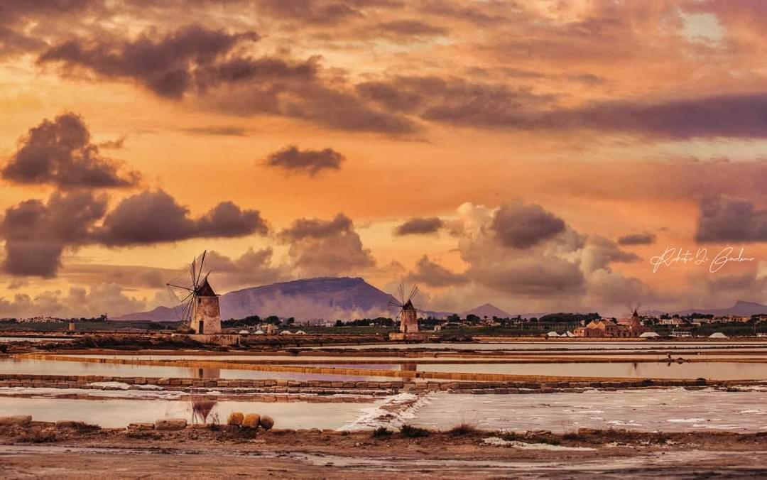 Ilary'S Rooms Marsala Bagian luar foto